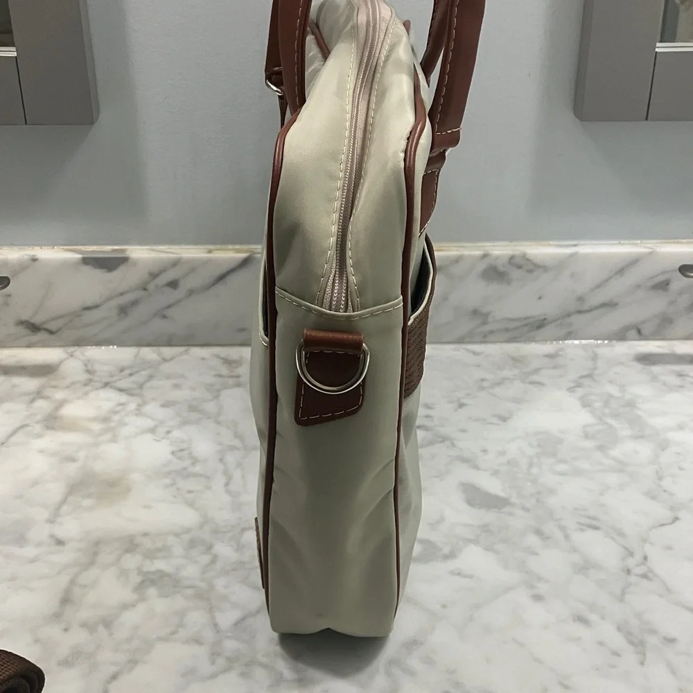 Longvoyage Laptop computer bag with adjustable shoulder strap, convertible bag